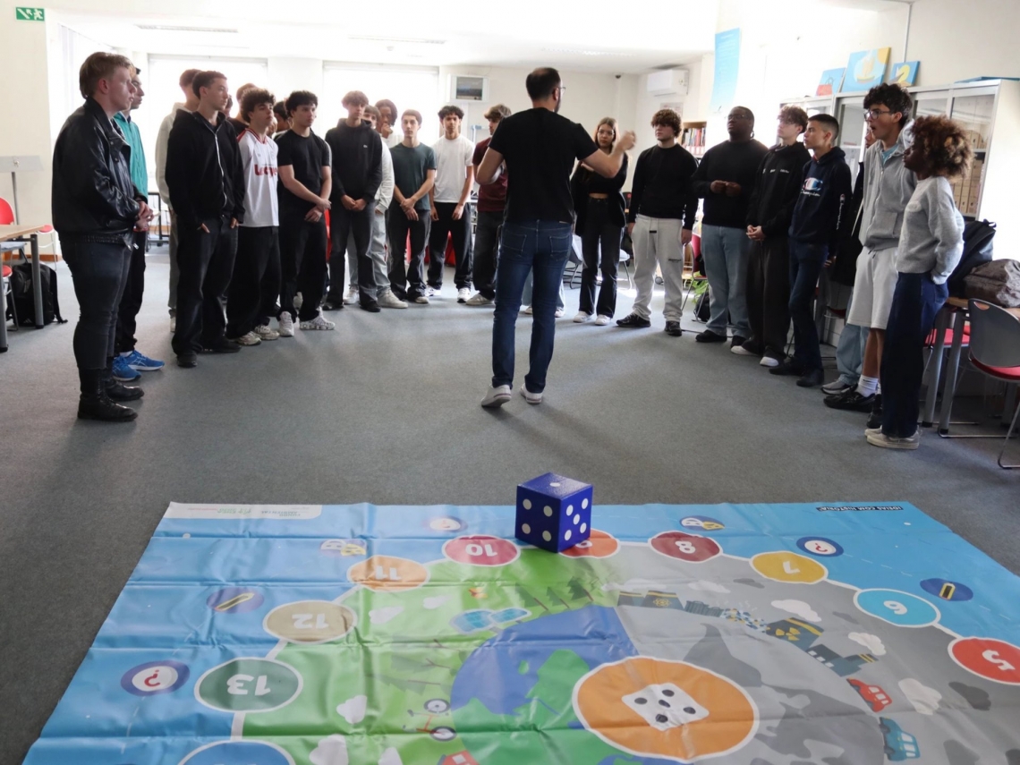 ODS em Jogo: Escola Profissional de Set&uacute;bal recebe sess&atilde;o pedag&oacute;gica sobre sustentabilidade