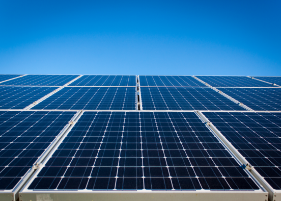 Azeitão, Sado e Gâmbia-Pontes-Alto da Guerra instalam painéis solares fotovoltaicos para autoconsumo 